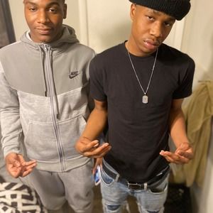 Meet your Posher, Robert